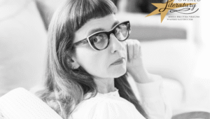 XI Gala Alei Gwiazd Literatury - portret Magdaleny Grzebałkowskiej i logo Alei Gwiazd Literatury