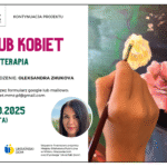Zapraszamy na kolejne spotkanie Klubu Kobiet 25 października o godzinie 12. Plakat zawiera grafikę malowania obrazu oraz datę i godzinę wydarzenia.